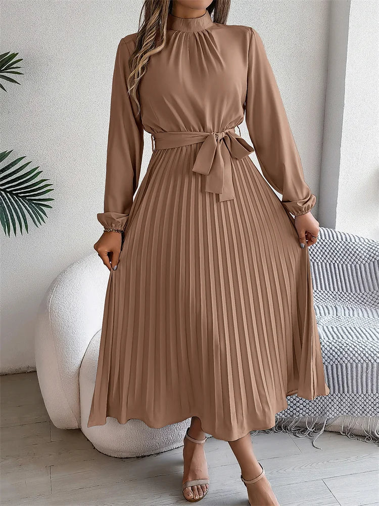 Katrine | Elegancka Długa Sukienka