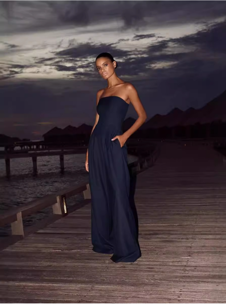 Renata | Elegancki jumpsuit bez ramiączek