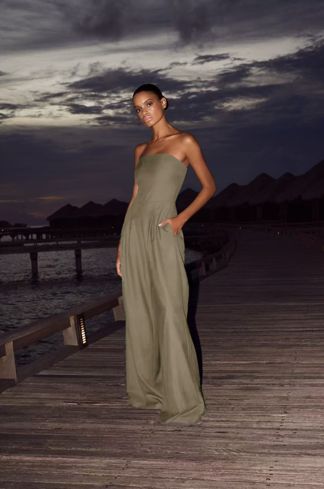 Renata | Elegancki jumpsuit bez ramiączek