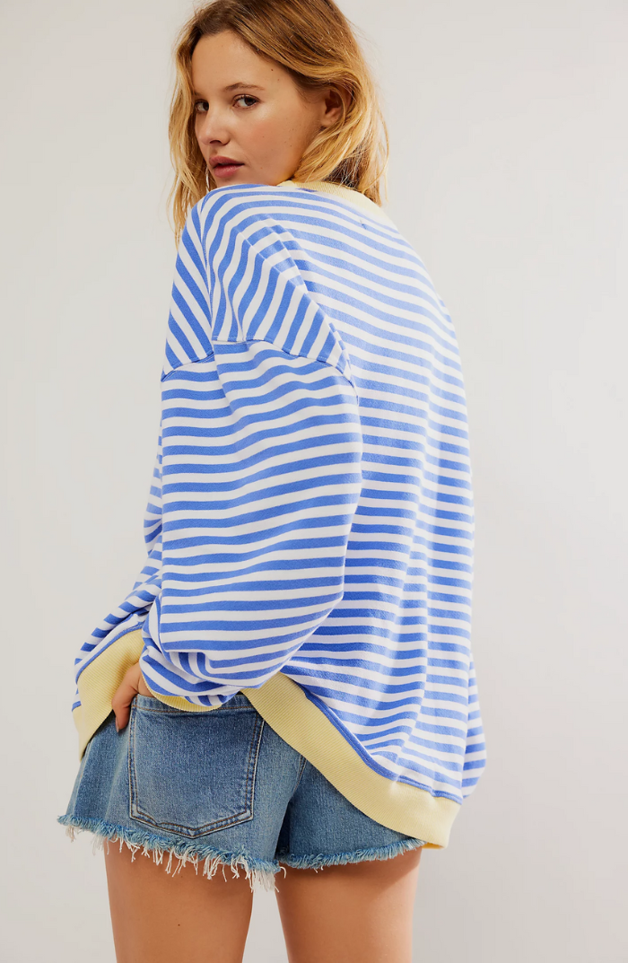 Mana | Plus Size sweter w paski