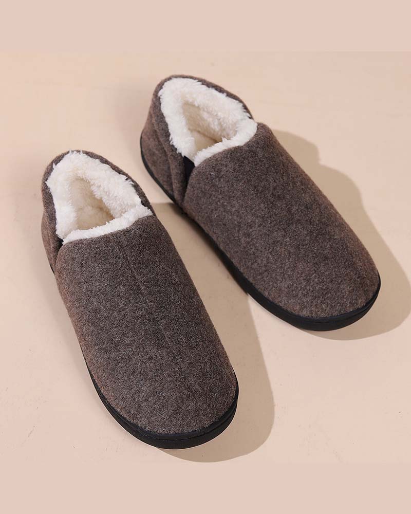 Płaskie buty z jednolitego pluszu