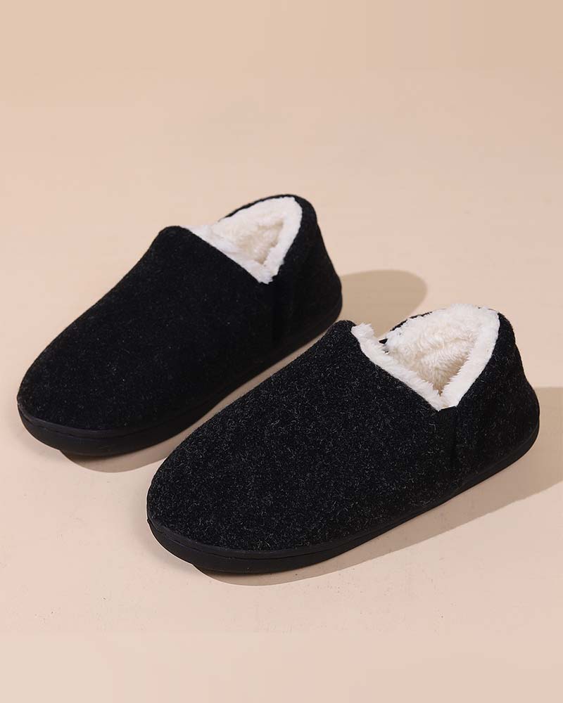 Płaskie buty z jednolitego pluszu